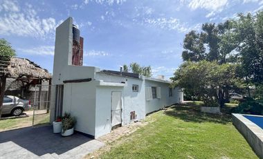 Venta Casa Av. Belgrano 1600 - Pérez.