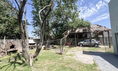 Venta Casa Av. Belgrano 1600 - Pérez.