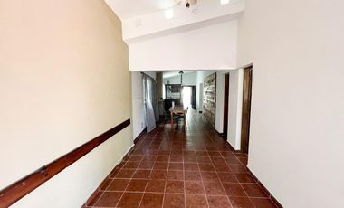 Venta Casa Av. Belgrano 1600 - Pérez.