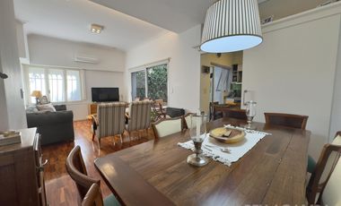 CASA VENTA VICENTE LÓPEZ 4 AMBIENTES  COCHERA