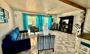 Casa en La Caleta de 4 ambientes