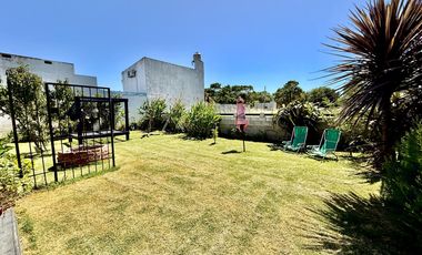 Casa en La Caleta de 4 ambientes