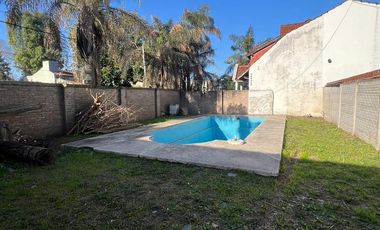 Lote en venta en Castelar