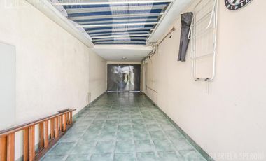 Casa 3 ambientes VENTA Temperley