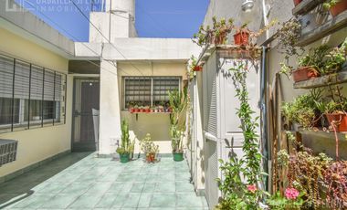 Casa 3 ambientes VENTA Temperley