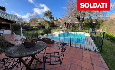 Casa en venta en el Establo