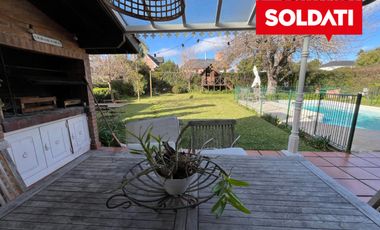 Casa en venta en el Establo