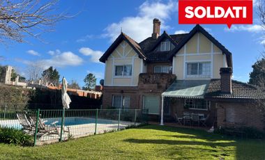 Casa en venta en el Establo