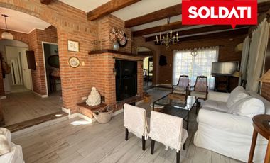 Casa en venta en el Establo