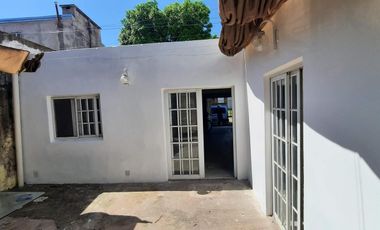 JUAN DE GARAY al 2300 A MEDIA CUADRA DE LA PLAZA