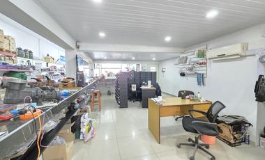 Local en  calectora de Panamericana Km40