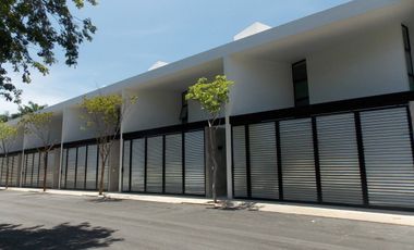 Casa en renta  amueblada con alberca, Mérida Yucatán