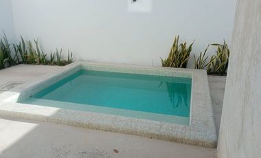Casa en renta  amueblada con alberca, Mérida Yucatán