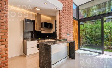 Casa en venta en Adrogue