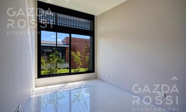 Casa en venta en Adrogue