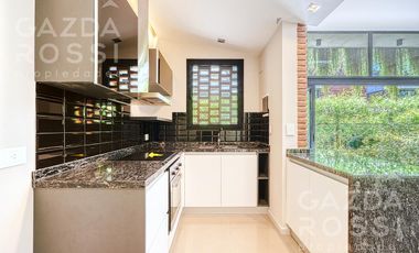 Casa en venta en Adrogue