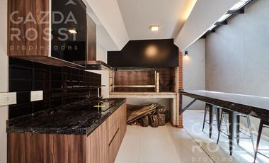 Casa en venta en Adrogue