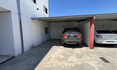 DEPARTAMENTO EN VENTA-UBICADO EN PLANTA BAJA- COCINA/COMEDOR-BAÑO-LAVADERO-2 DORMITORIOS. EXCELENTE UBICACION.