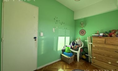 Venta de Departamento 4 ambientes con balcón en Wilde