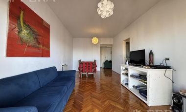 Venta de Departamento 4 ambientes con balcón en Wilde