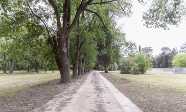 Lote en Barrio cerrado y abierto