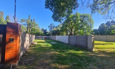 Lote en Barrio cerrado y abierto