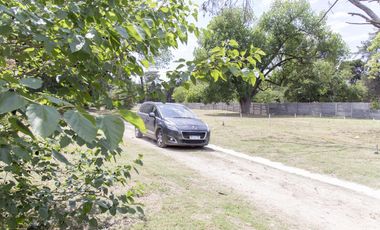 Lote en Barrio cerrado y abierto