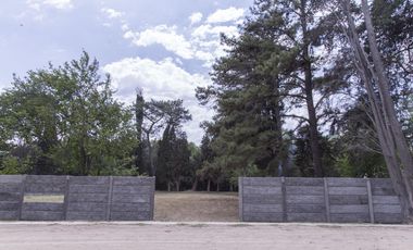 Lote en Barrio cerrado y abierto