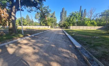 Lote en Barrio cerrado y abierto