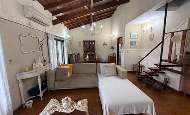 PH 3 AMBIENTES VENTA EN Los patos esq Av. Rosales  (REMEDIOS DE ESCALADA)