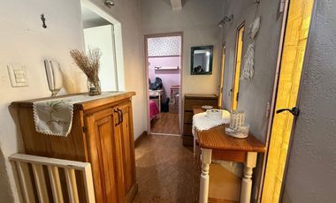 PH 3 AMBIENTES VENTA EN Los patos esq Av. Rosales  (REMEDIOS DE ESCALADA)