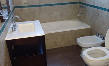 Casa en Villa Parque Sicardi