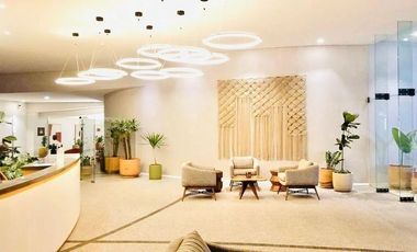 Se Renta Departamernto amueblado Classiqa Chapalita.