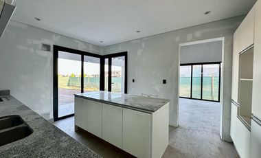 Casa en Chacras De Coria