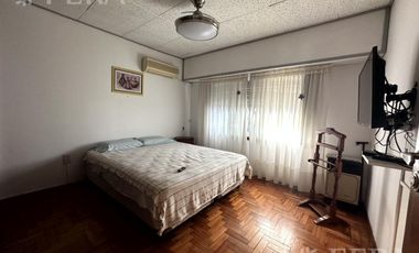 Venta casa 3 ambientes con cochera y quincho en Wilde