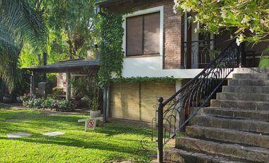 Casa en  venta en Camino de la costa, sobre calle 3