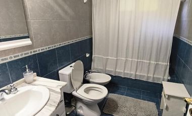 Casa en  venta en Camino de la costa, sobre calle 3