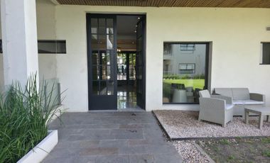 VENTA DPTO EN CENTRO DE MONTE GRANDE