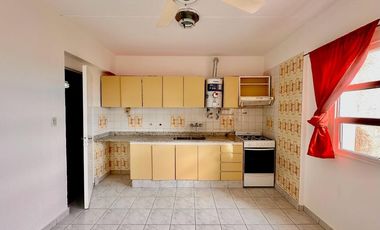 Departamento en Venta Padua, 4 ambientes con vista unica al Golf.