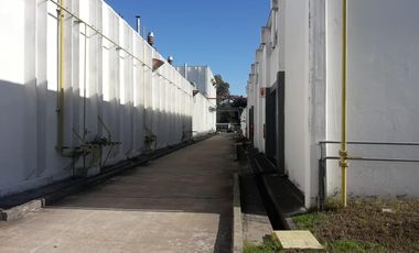 Planta industrial de 13745 m2 cub, en Moreno
