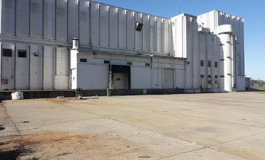 Planta industrial de 13745 m2 cub, en Moreno