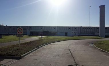 Planta industrial de 13745 m2 cub, en Moreno
