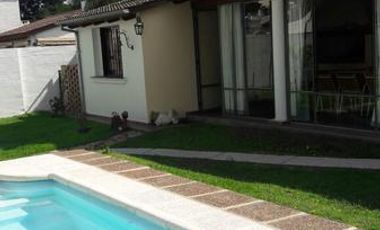 HOUSING -Casa - Quintas De Arguello, 3 DORMITORIOS COCHER 3 AUTOS.IMPECABLE