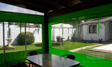 HOUSING -Casa - Quintas De Arguello, 3 DORMITORIOS COCHER 3 AUTOS.IMPECABLE