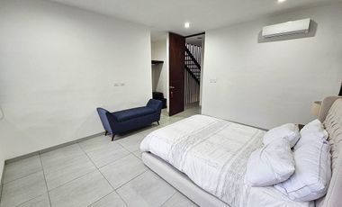 Townhouse en renta completamente amueblado en chuburná