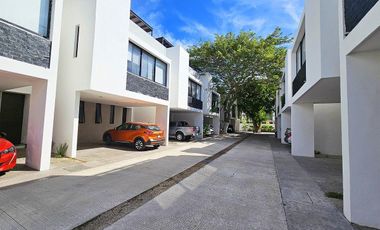Townhouse en renta completamente amueblado en chuburná