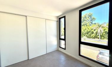 Venta Dúplex 3 ambientes en Pilar Caamaño