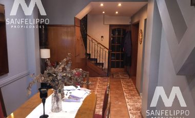 CASA ESTILO PH - VENTA - WILDE - AVELLANEDA