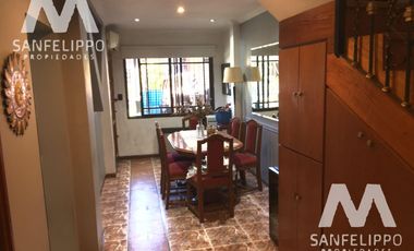 CASA ESTILO PH - VENTA - WILDE - AVELLANEDA