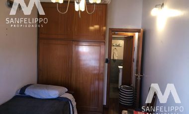 CASA ESTILO PH - VENTA - WILDE - AVELLANEDA